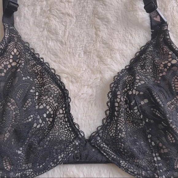 NWT Vicortia’s Secret Very Sexy Unlined Uplift Bra - Picture 5 of 8